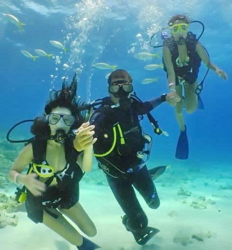 Pin By Johnny On Underwater Freedom With Images Scuba Girl Scuba