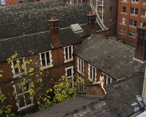This Woman Sat Naked On A Roof For Four Hours And This Is Why
