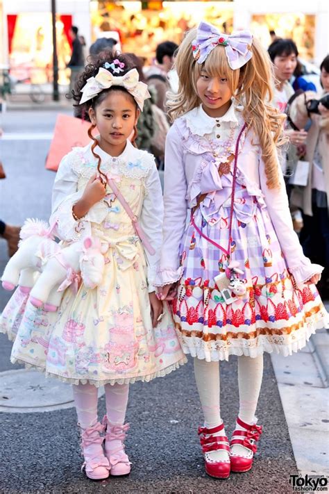 Harajuku Sweet Lolitas In Angelic Pretty Dresses And Hair Bows