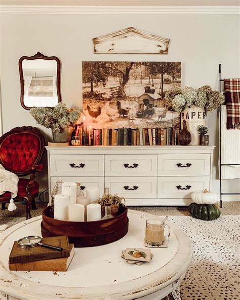 21 Antique And Vintage Home Decor Ideas Extra Space Storage
