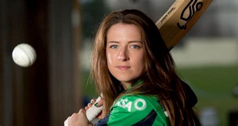 top 10 hottest female cricketers in the world