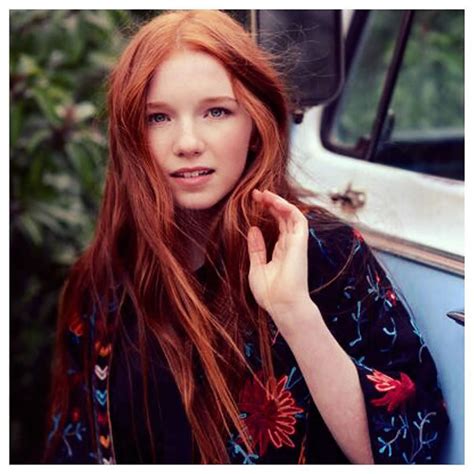 Most Viewed Annalise Basso Wallpapers 4k Wallpapers