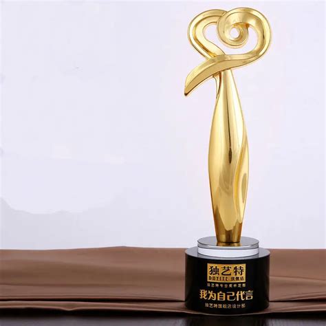 High Qualitynew Resin Trophies High Grade Crystal Cup Prize Trophy