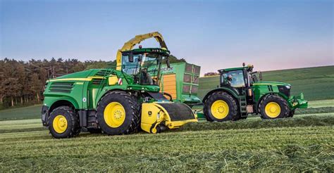 After combines are assembled, they are. John Deere forager makes Highland Show debut - Tillage and ...