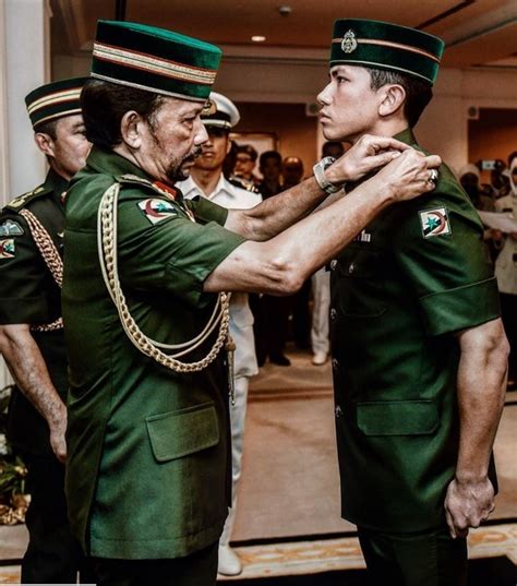 Abdul mateen bolkiah, pangeran tampan 21 tahun asal. Abdul Mateen, Putera Brunei Yang 'Tak Kalah' Kacak Dengan ...
