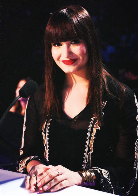 Mischa barton reflected on being pressured. Pin by Ashley Keller on Demi Lovato | Long hair with bangs ...
