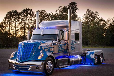 International Range To Expand As Navistar Restates Commitment To Cat