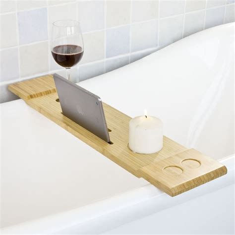 Das sitzbrett für die badewanne oder wannenbrett zum sitzen mit haltegriff für die badewanne ist ein hilfsmittel und ermöglicht ein sicheres sitzen und duschen auf der badewanne und der kauf von das sitzbrett badewanne ist ein testsieger für preis und qualität. Günstige Weihnachtsgeschenke - Geschenkideen