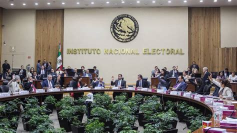 INE aprueba más de mdp a partidos políticos para El Financiero