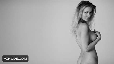 Joanna Krupa Nude In Steve Shaws Photoshoot For Treats