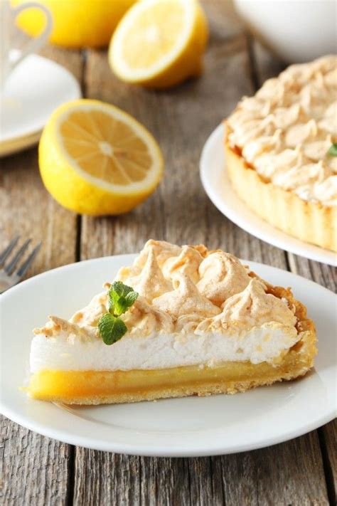 Dieser beste rhabarberkuchen mit baiserhaube konkret: Saftiger Zitronenkuchen mit Baiserhaube | Rezept ...