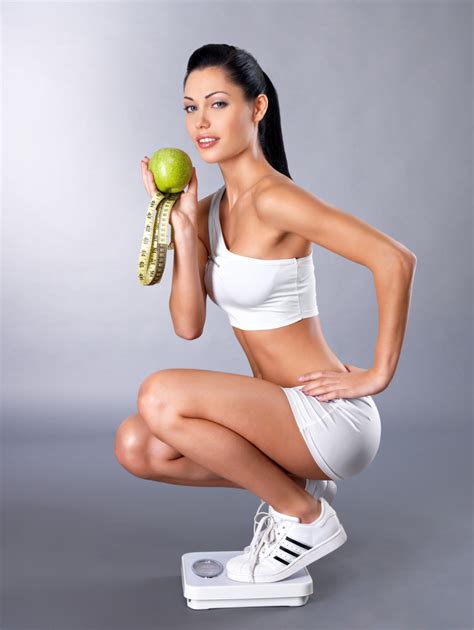 Apple cider vinegar has become famous over the years as an effective treatment for hair loss. Best Apple Cider Vinegar Hair Mask Mixes| ACV Hair Mask ...
