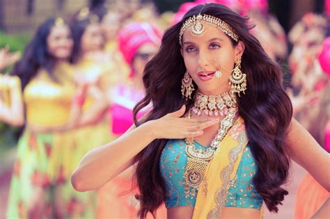 Nora Fatehi S Mesmerizing Dance Number Dilbar Crosses One Billion Views On Youtube