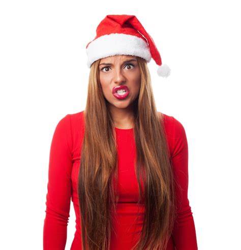 Mujer Enfadada Con El Sombrero De Papa Noel Foto Gratis