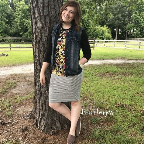 Who Says Pencil Skirts Have To Be Fancy The Lularoe Cassie Skirt Pairs