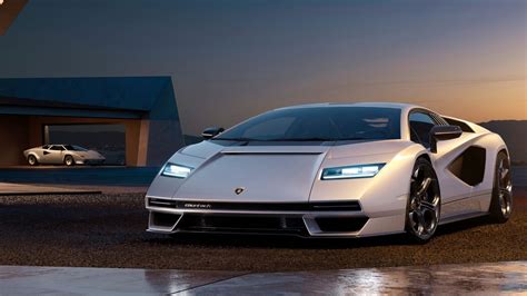 Modern Lamborghini Countach Has Been Revealed
