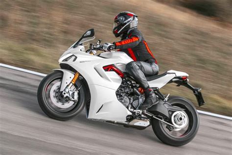 Sportbike Riding Position — 7 Tips For Everyday Comfort