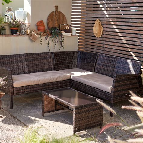 Our garden furniture buyers keith laird and ian hodgett have had over 60 years buying experience between them so know exactly what our customers are. Don't miss outstanding Wilko garden furniture sale if you ...