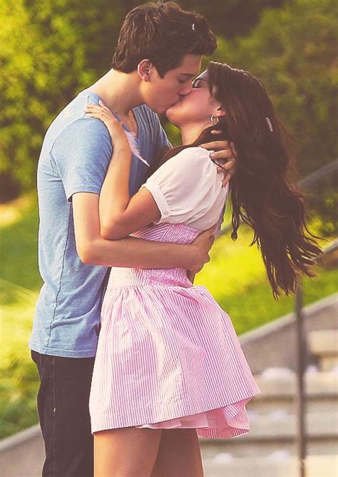 Four years ago, the final wizards of waverly place episode aired, marking the end of an era. Wizards of Waverly Place Photo: Justin and Alex Russo | Selena gomez kiss, Justin bieber and ...