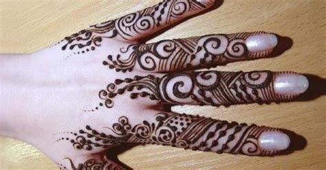Jual produk hias henna henna pengantin murah dan terlengkap juli����… baca selengkapnya gambar henna bagus simple. Contoh Gambar Henna di Tangan yang Mudah dan Simple ...