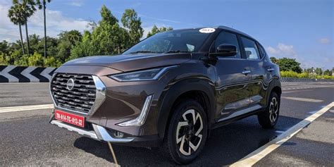 Navaratri celebrations all around india. Nissan India sells 4012 vehicles in March 2021 - GaadiKey