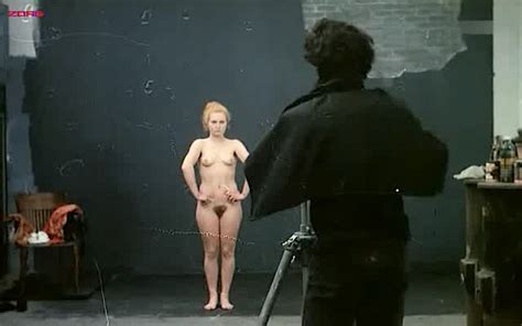Thérèse Liotard nude topless and Valerie Mairesse nude bush L une chante l autre pas FR