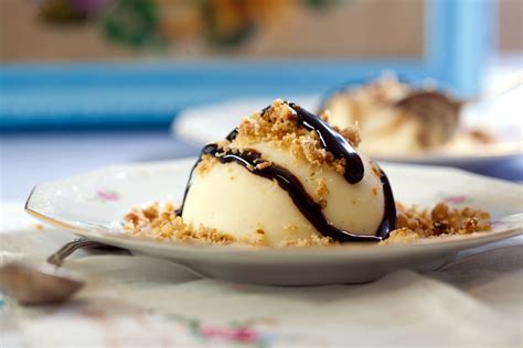 Vanilla Ice Cream With Chocolate Syrup And Crumbs Recipes