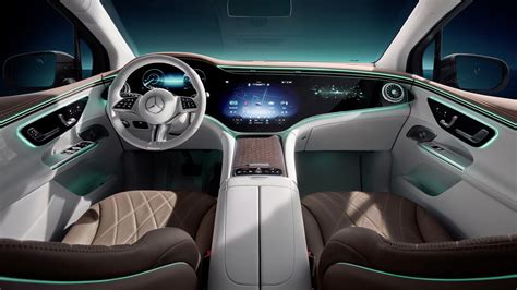 Mercedes Benz Eqe Suv Shows Its High Tech Interior Autoblog
