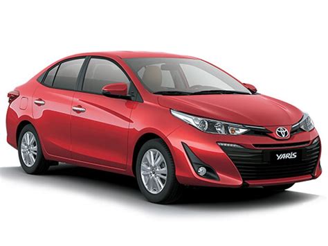 Toyota Yaris V Mt Opt Dual Tone Price Mileage Features Specs Review