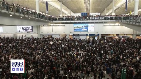 Hong Kong Airport Shuts Down Amid Pro Democracy Protest YouTube