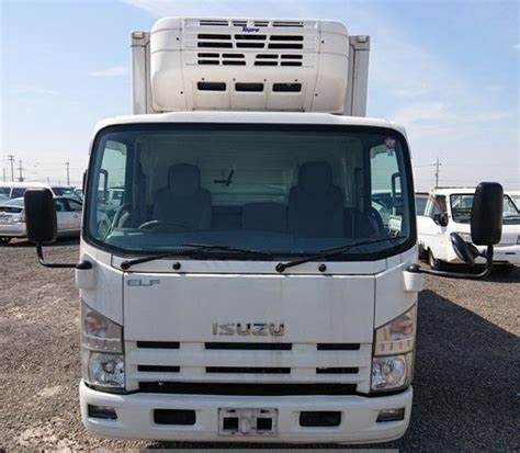 for sale 2015 isuzu 5 7 tonne double freezer truck for sal saint andrew