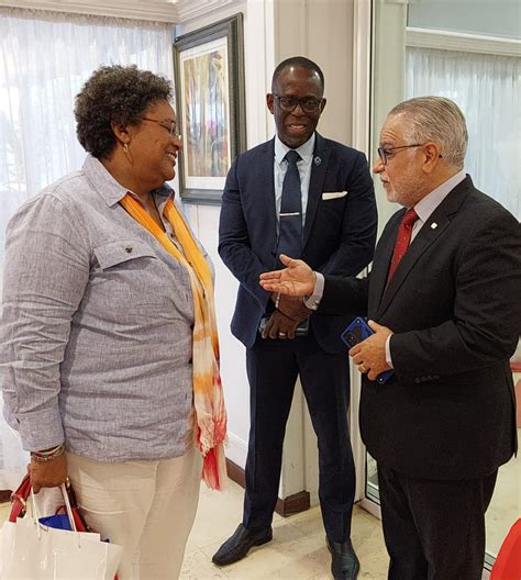 secretary general meets barbados prime minister acs aec