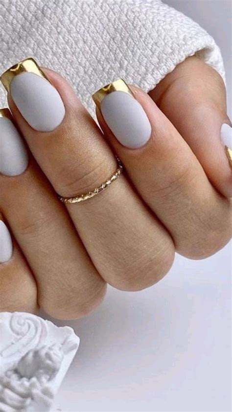 Currently Obsessed With White Nails Get Your Nails Done Boss Babe Nagels Gelnagels