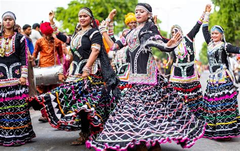 Most Popular Traditional Folk Music And Dance Of Rajasthan