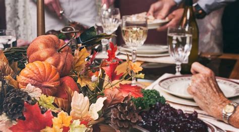 15 thanksgiving tables to wow your guests sj magazine