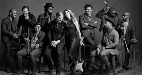 Tedeschi Trucks Band Band Tour Dates 2021 Tickets Concerts Events And Gigs Gigseekr