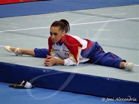 Larisa Iordache Gymnastics Pictures Olympic Gymnastics Gymnastics