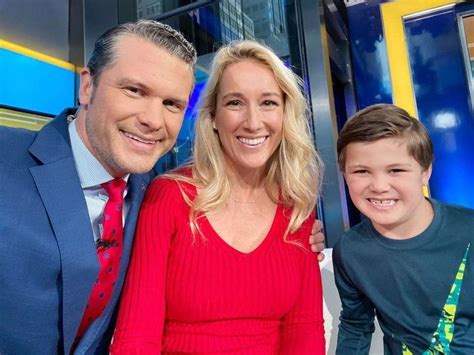 Pete Hegseth Biography Age Height Wife Net Worth Wiki Wealthy Spy
