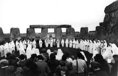 Summer Solstice 2014: Stonehenge Druid Explains Traditions and History of Pagan Event