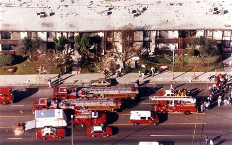 Photos A Look Back At The 1994 Northridge Earthquake On 24th Anniversary
