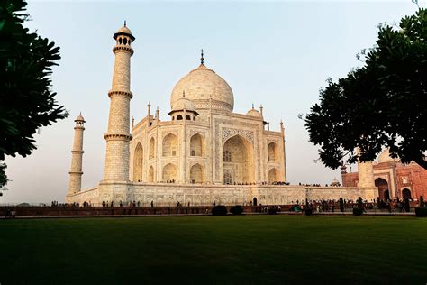 Taj Mahal At Sunset Agra India Travel Tips