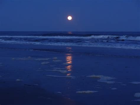 Full Moon Rising Over Atlantic Ocean February 22 2016 Moon Rise