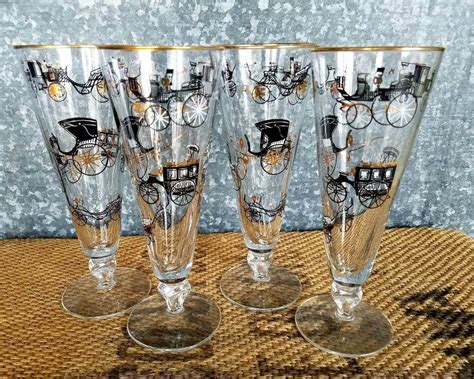 Libbey Curio Buggy Carriage Pilsner Glasses By Freda Diamond Etsy Pilsner Libbey Curio