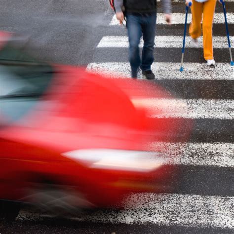 pedestrian accident attorneys in long island new york rrs lawyers