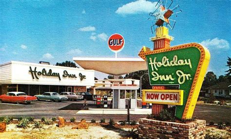How Cute Holiday Inn Jr Gulf Station In The Background Vintage