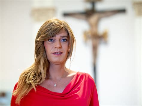 Outdated transgender laws need updating. Tessa Ganserer - Transfrau im Landtag: "Ich verlange, dass ...