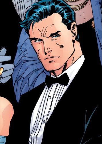 Really Hope Dcu Bruce Wayne Is More Comic Accurate With Black Hairdon