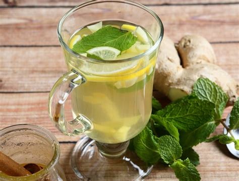 Iced Lemongrass Tea With Ginger And Mint