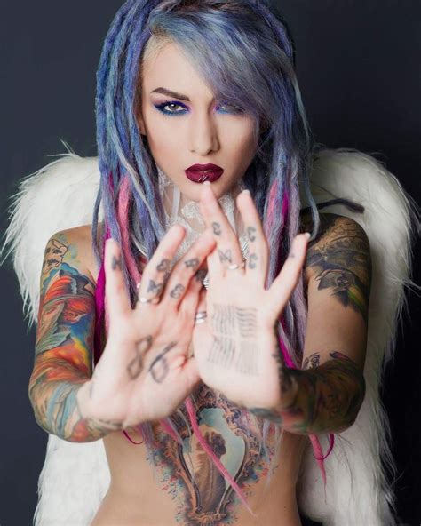 Girl Tattoos Tattooed Girls Tatoos Female Rock Stars Female Tattoo