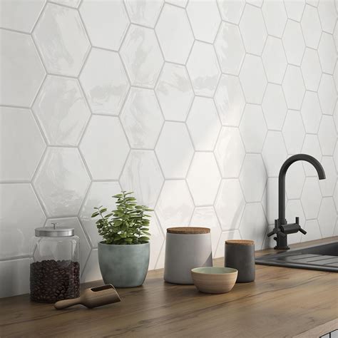 20 White Hexagon Tile Backsplash